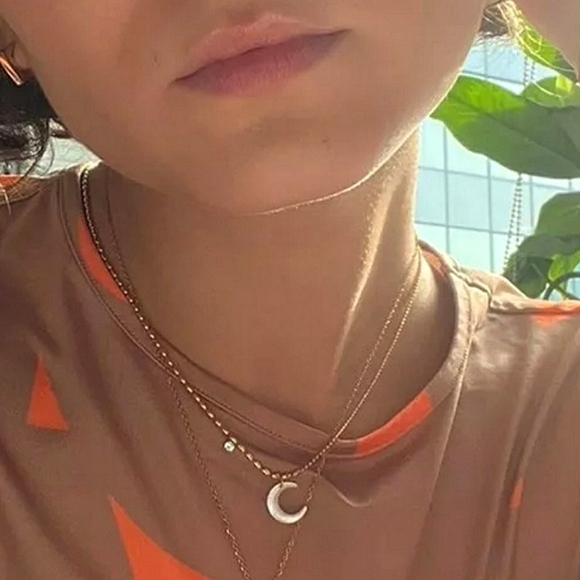 NEW Natural Shell Moon On Dainty Gold Bead Chain Necklace - Picture 5 of 10